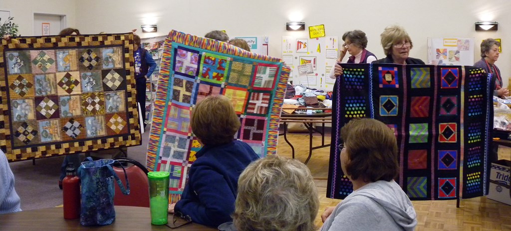 Community Quilts - Parade for Valley of the Moon 